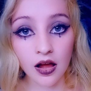 Meet your Posher, Peggy